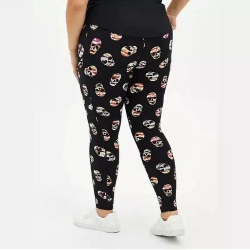 Torrid Active Camo Skull Leggings
